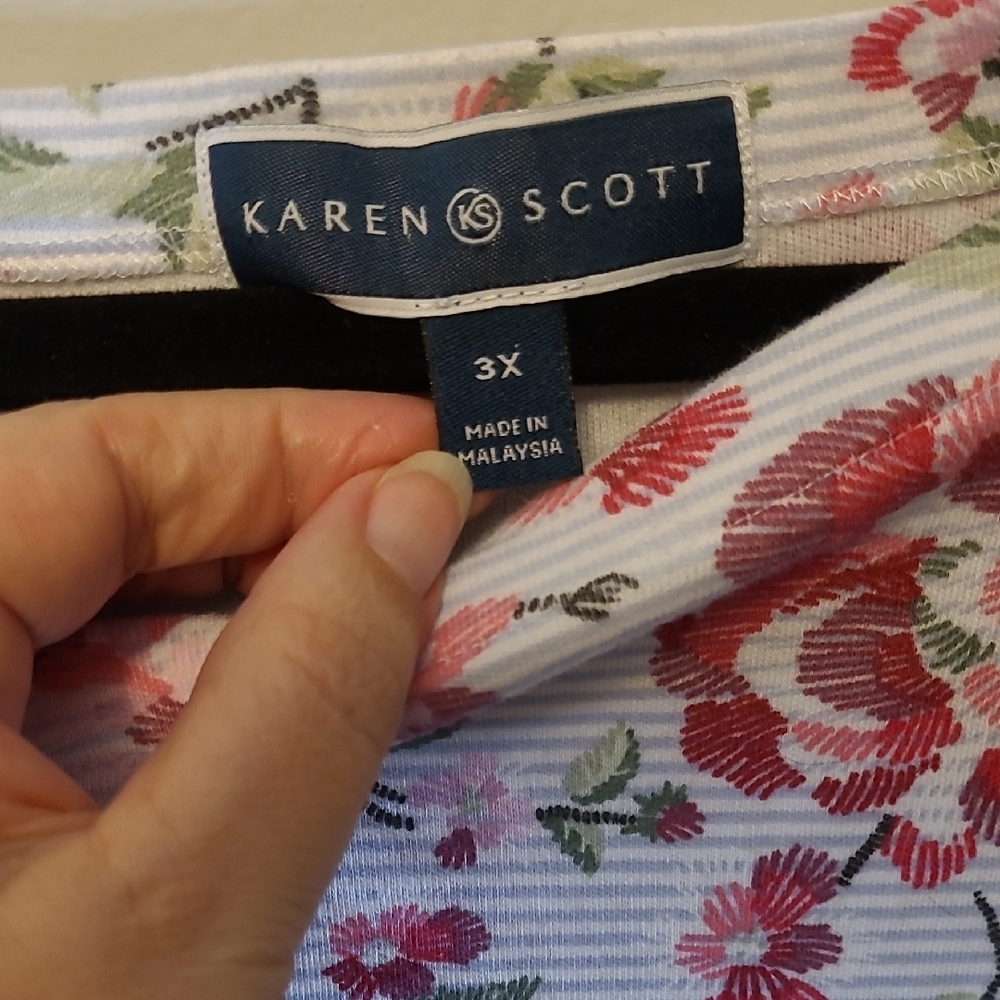 Karen Scott Pink and Green Floral Shirt - Picture 2 of 6